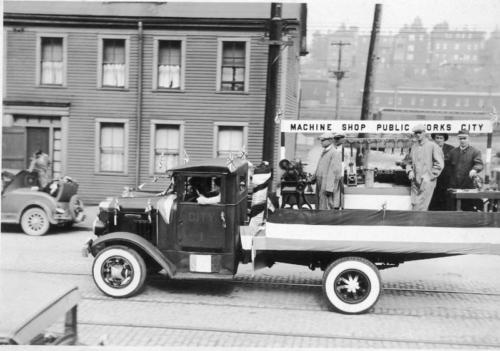 1932 Labour Day Parade City Machine Shop Float. (CUPE Local 18 photo)